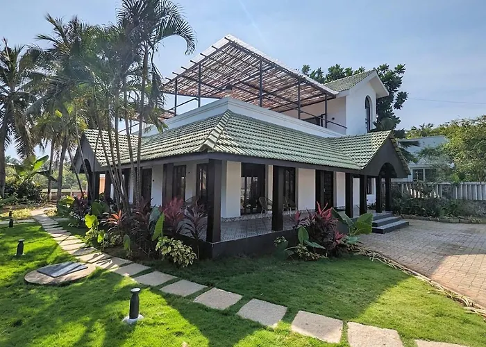Cove Luxury Beach Villa Mahabalipuram